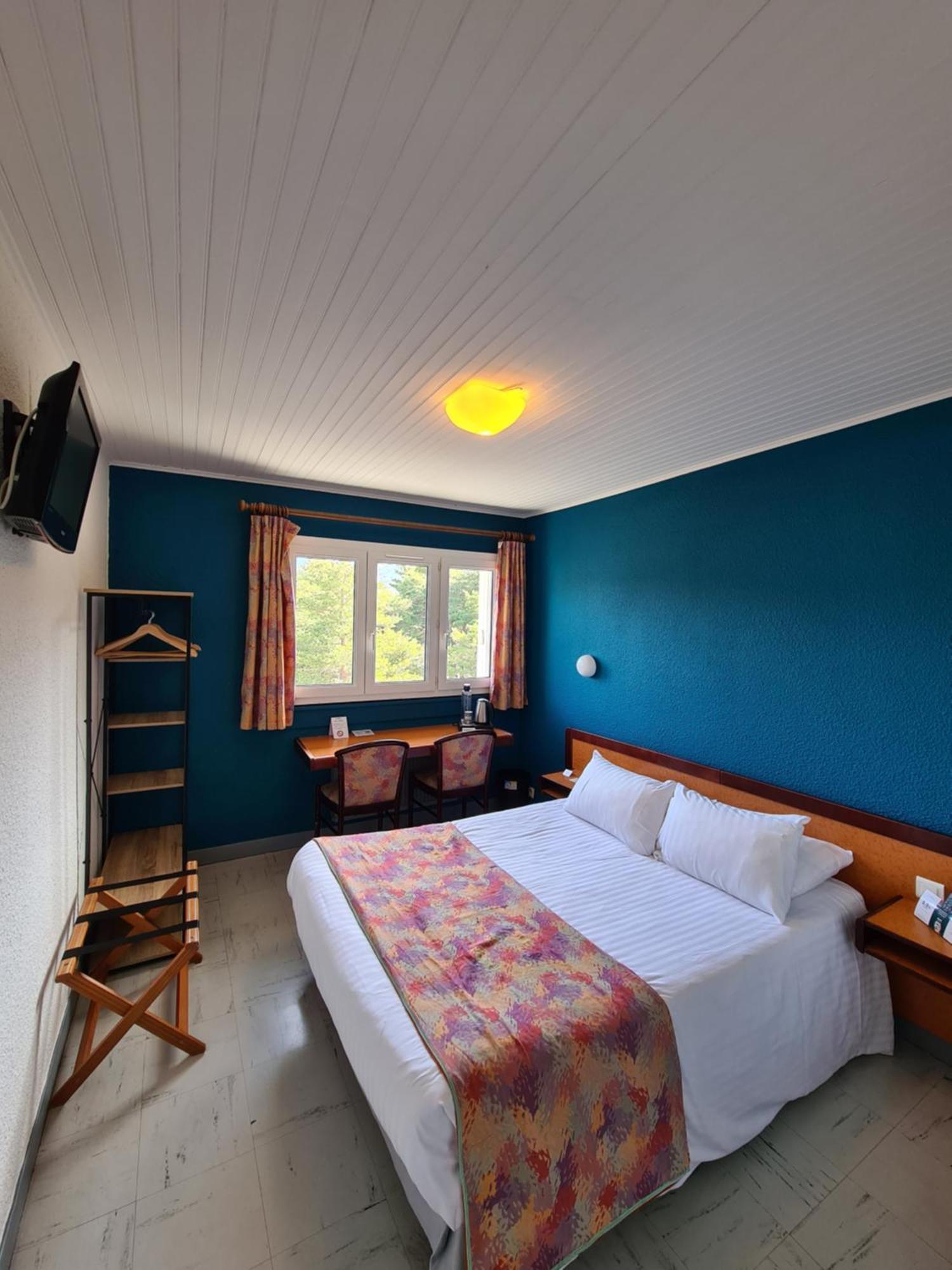 Logis Hotel Eden Lac Savines Exterior photo
